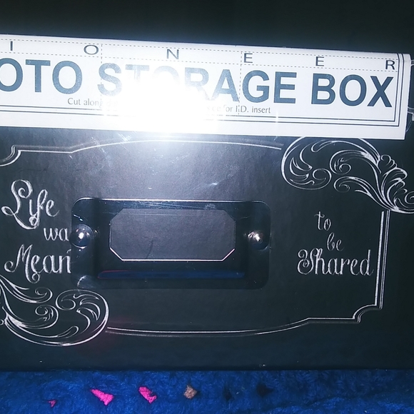 Photo Storage Box - Picture 3 of 6